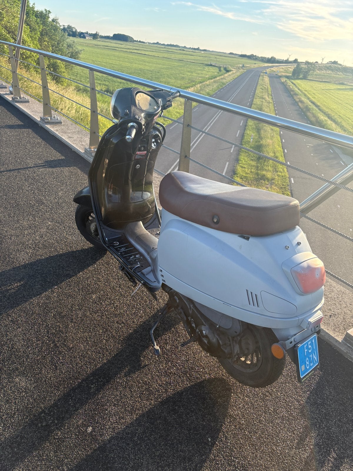 AGM 4-takt scooter - Opknapper/klusproject, Ophalen of Verzenden, Gebruikt, Benzine, Overige merken