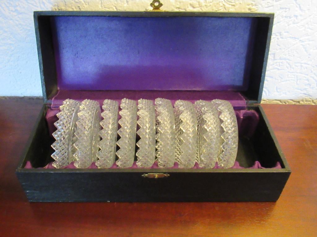 ONDERZETTES Antiek glas in originele doos 9 stuks € 20, Ophalen of Verzenden