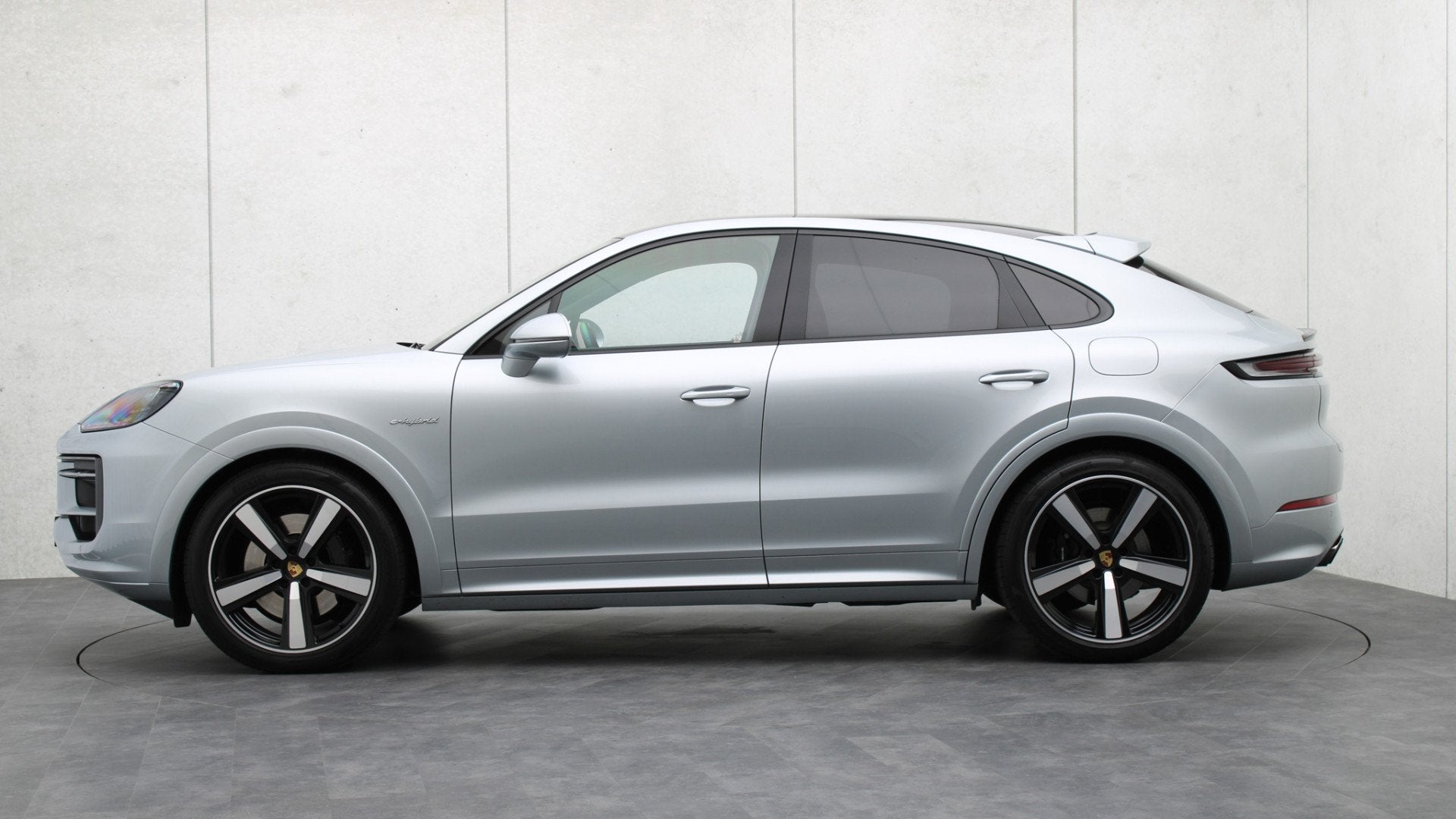Porsche Cayenne Coupé 3.0 E-Hybrid SportDesign | Burmester, Auto's, 2995 cc, 4 stoelen, Leder, Bedrijf