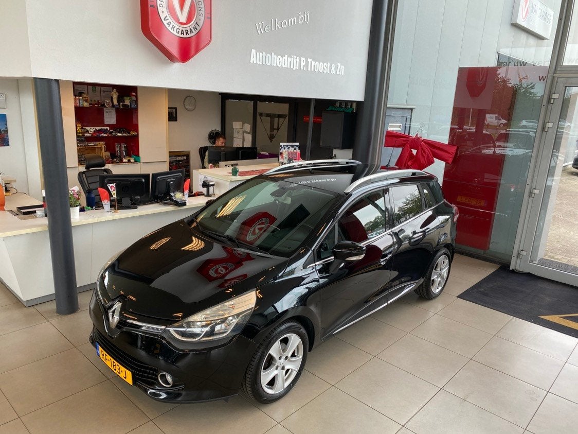 Renault Clio Estate 0.9 TCe Dynamic,Navigatie,Achteruitrijca, Auto's, Stof, Gebruikt, 580 kg, Zwart