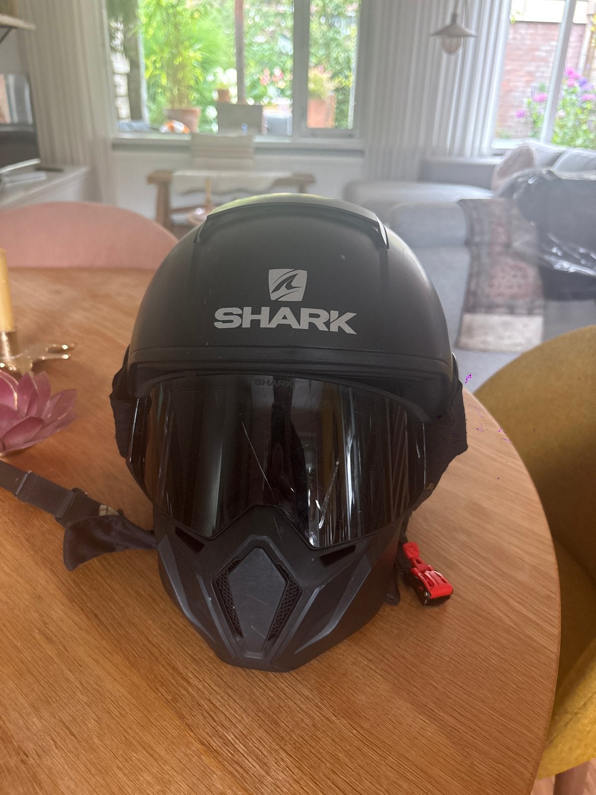 Shark scooter/motorhelm - Mat zwart.  Maat S, Motoren, Kleding | Motorkleding, Ophalen of Verzenden, Tweedehands, Heren