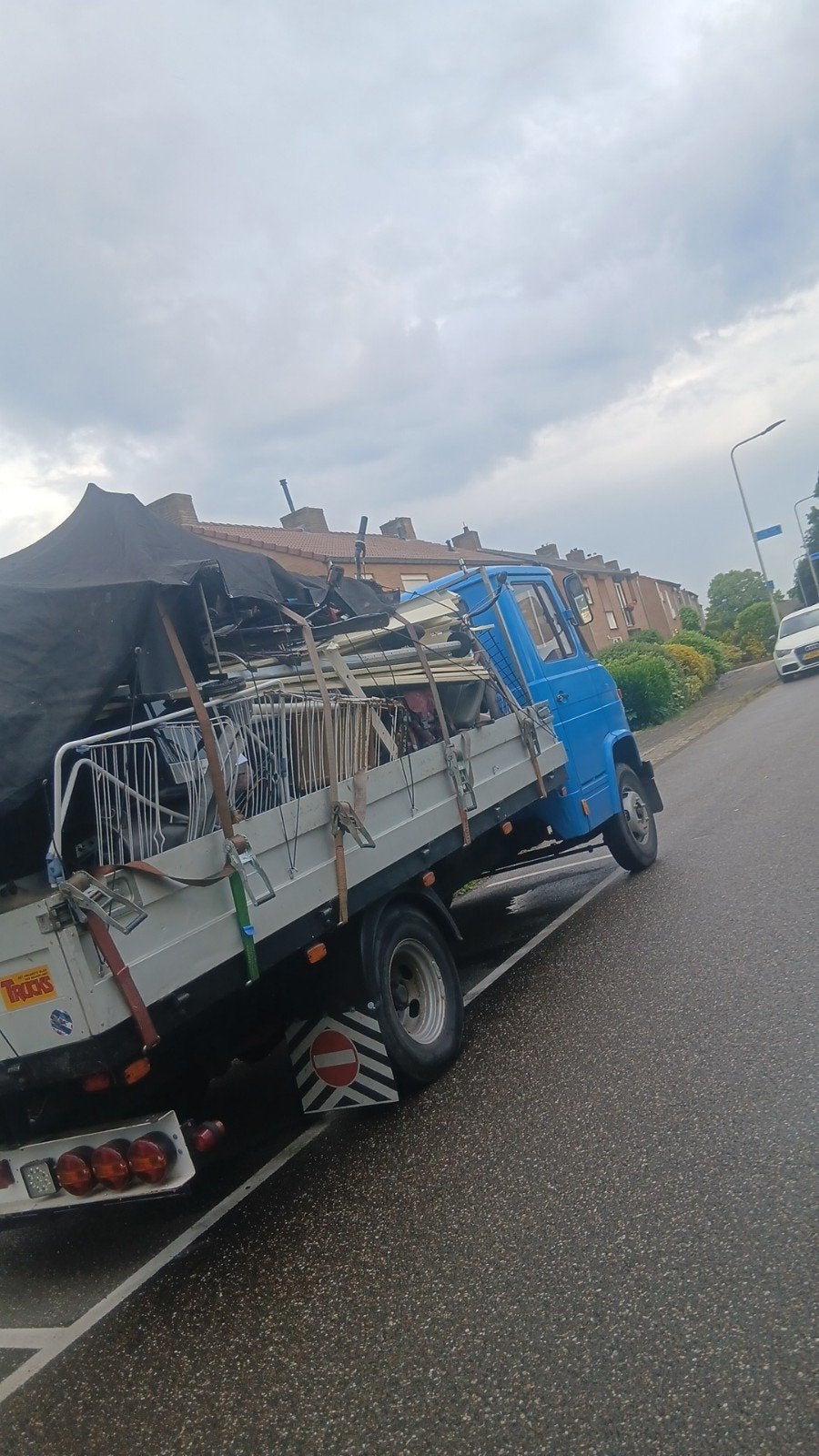 Gratis oud ijzer opgehaald, Ophalen