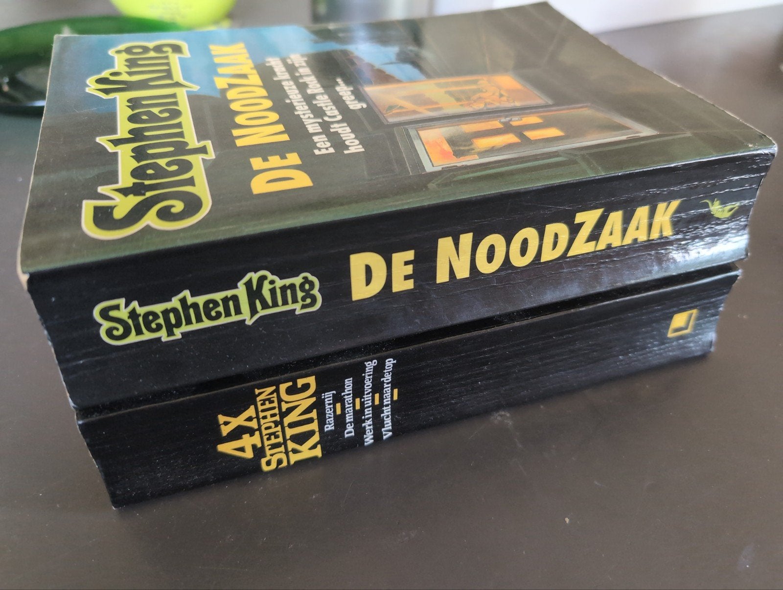 Stephen King - 2 boeken, 5 verhalen, Ophalen of Verzenden, Gelezen
