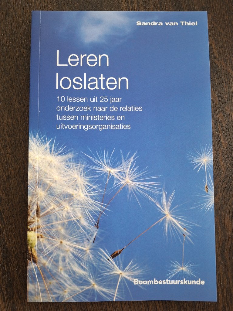 Leren loslaten, Ophalen of Verzenden, Zo goed als nieuw, Politiek en Staatkunde, Nederland