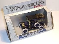 ERTL, Ford T van, in originele doosje, Ophalen of Verzenden, Nieuw, Bus of Vrachtwagen, Overige merken