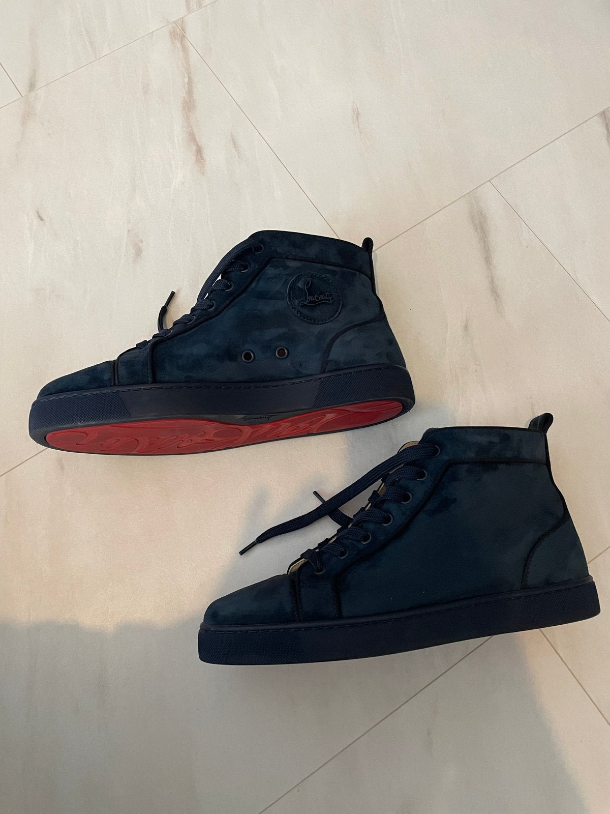 Christian Louboutin Louis Orlato Flat Veau Velours Marine, Ophalen, Zo goed als nieuw, Blauw, Sneakers of Gympen