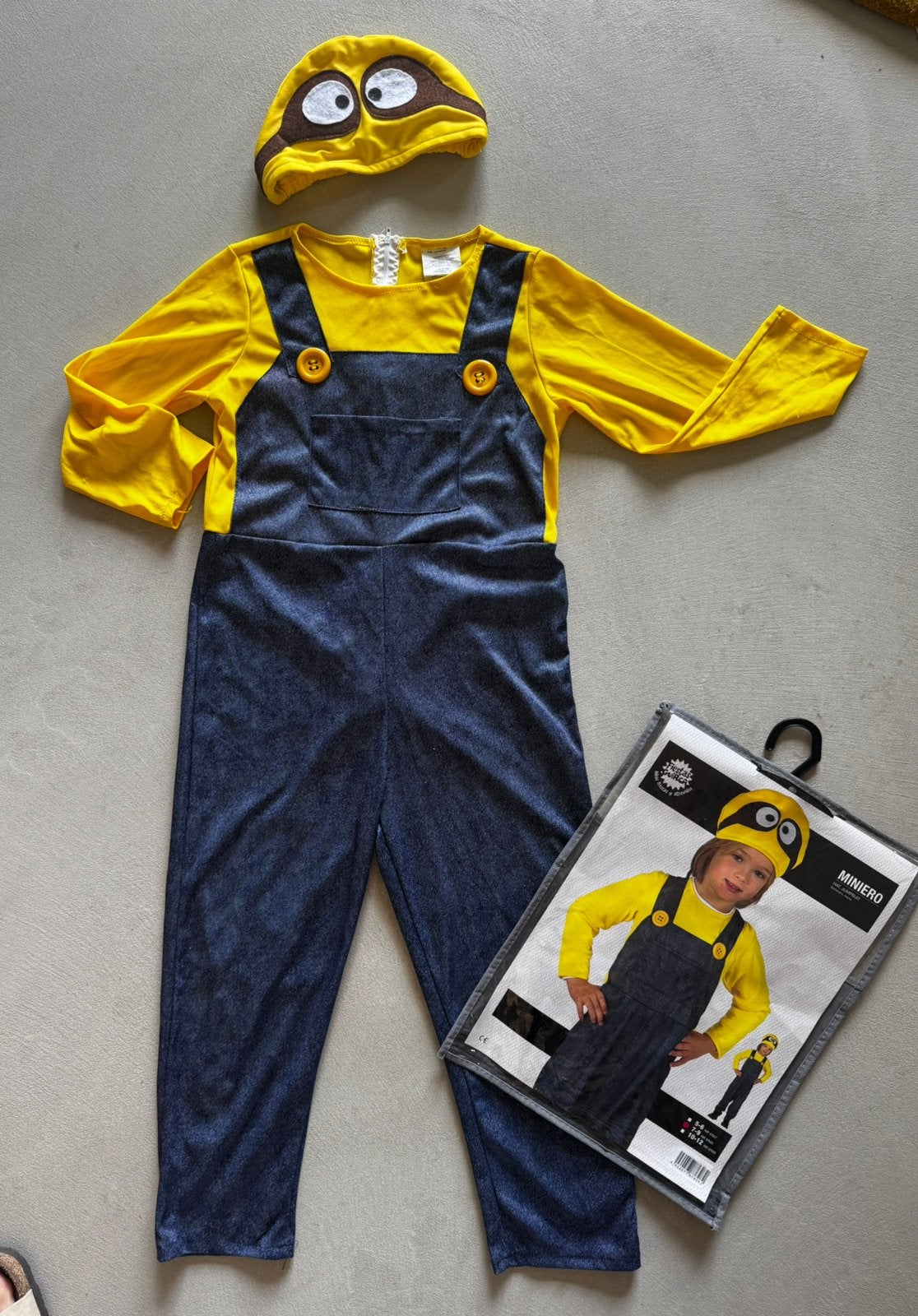 Minion verkleedkleding 7-9 jr, Ophalen of Verzenden, Gebruikt