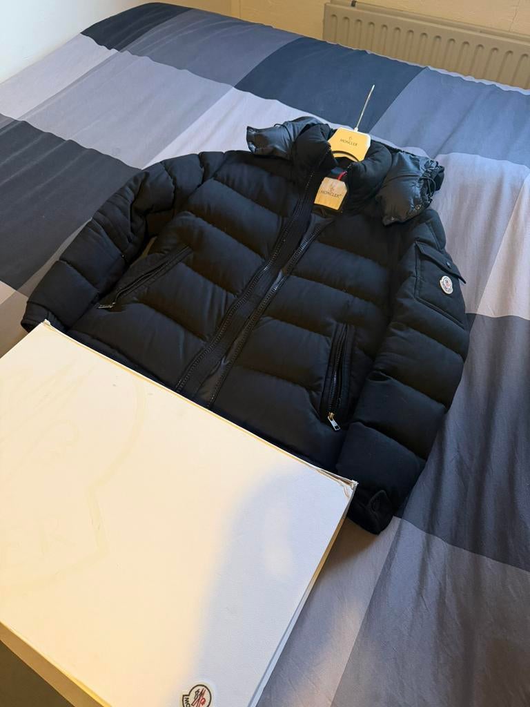 Moncler Montgenevere Jas, Ophalen of Verzenden, Gedragen, Maat 48/50 (M), Zwart