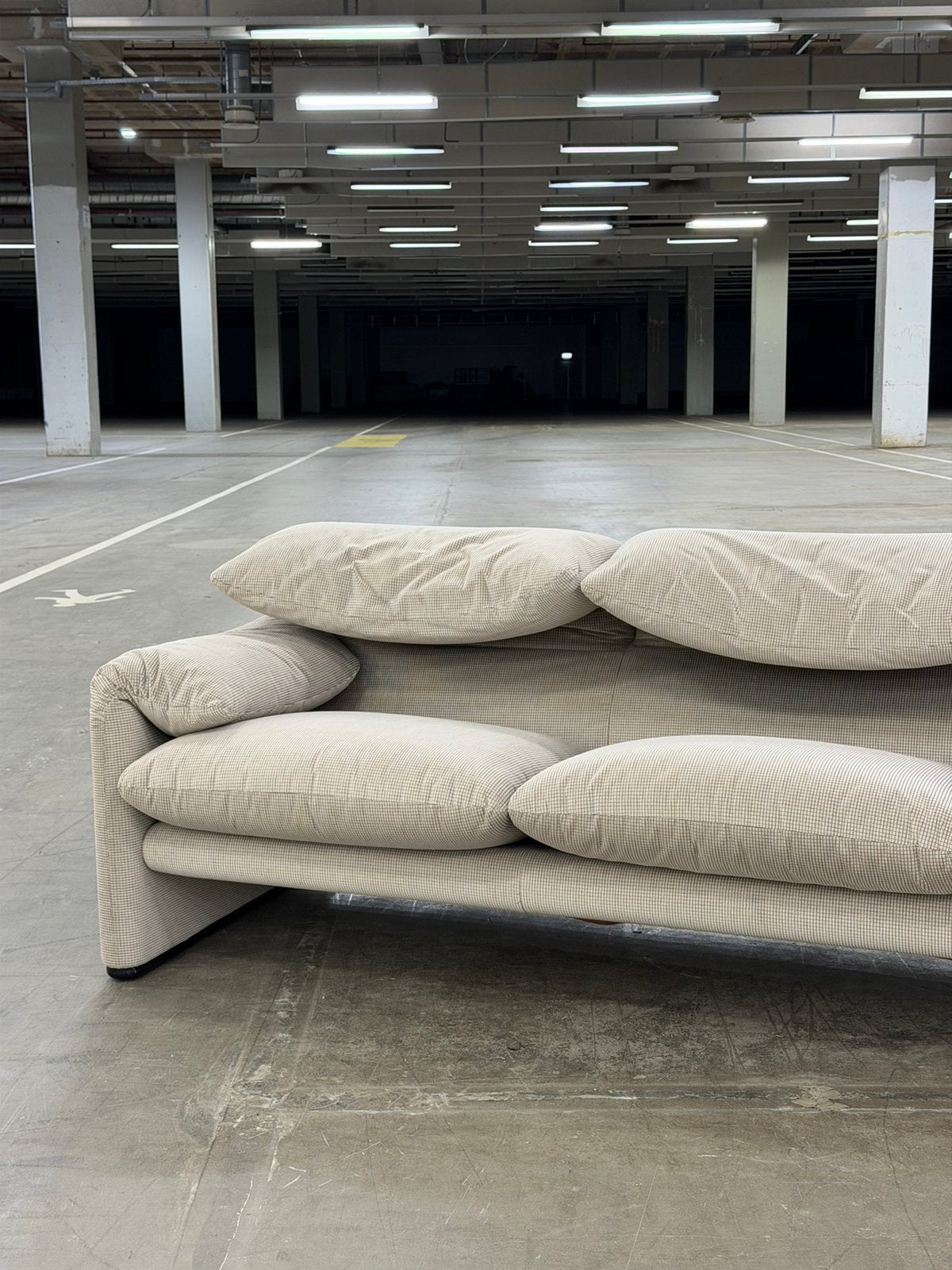 Cassina Maralunga 3-zits| Vintage | NIEUWSTAAT + Garantie, Huis en Inrichting, Banken | Bankstellen, 250 tot 300 cm, Bank Hoekbank Bankstel Bankje Loungebank Banken Chaise Lounge.