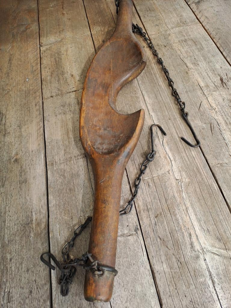 Antieke houten juk met ketting - Decoratief object, Ophalen
