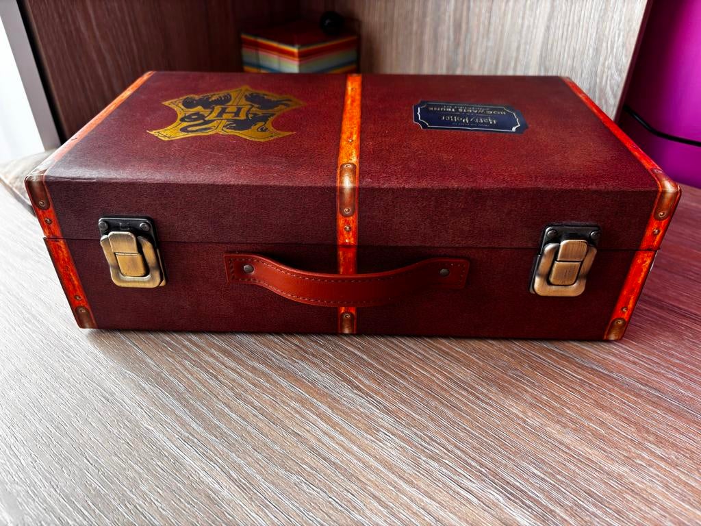 Harry Potter Hogwarts Collectable Trunk, Ophalen of Verzenden, Nieuw, Gebruiksvoorwerp