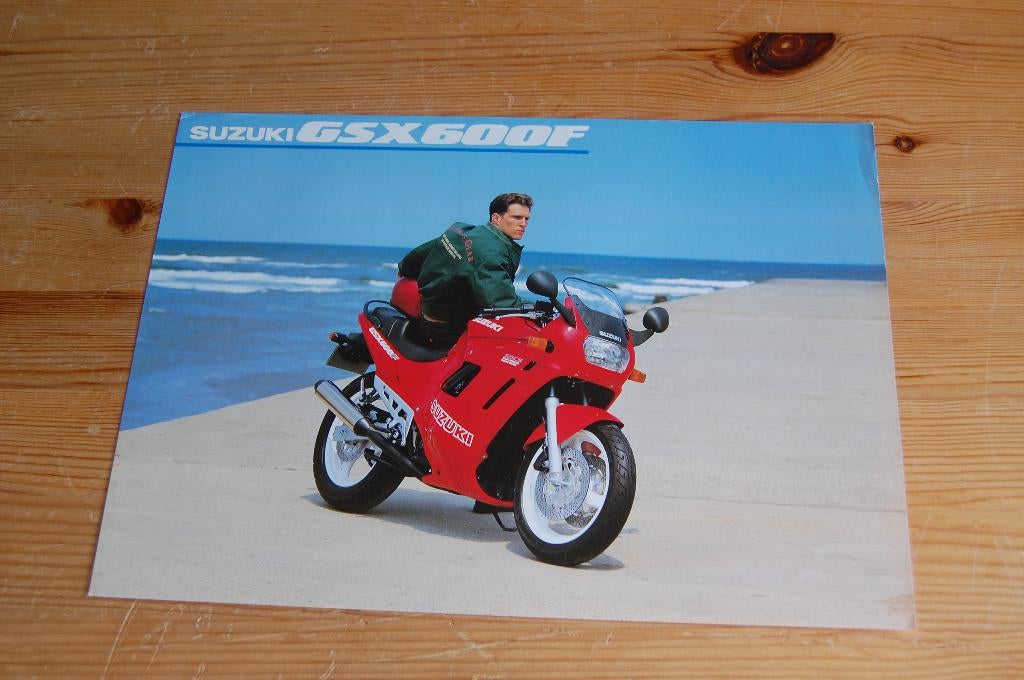 Suzuki GSX600F uitgave  07-1990, Ophalen of Verzenden, Suzuki