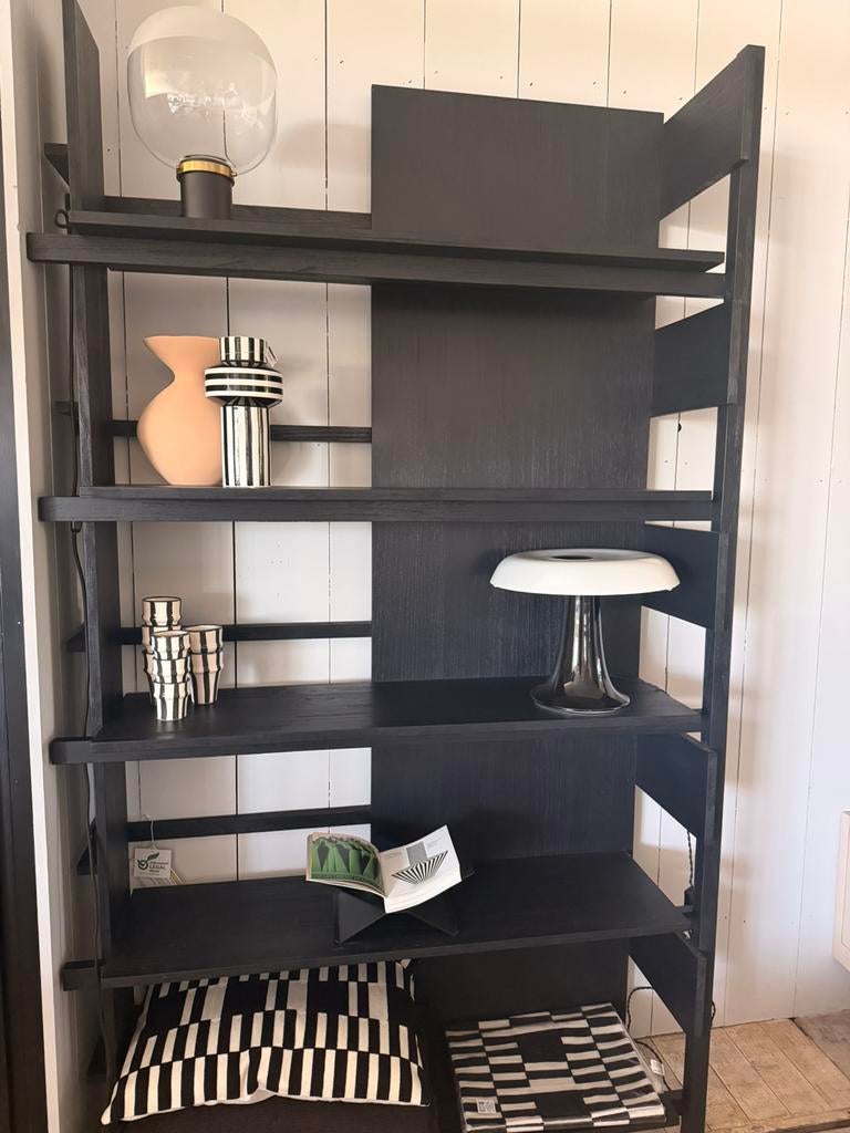 Showmodel abstract rack eiken black, Nieuw, Natuurlijk wonen, Witte oaal 225C, Ophalen