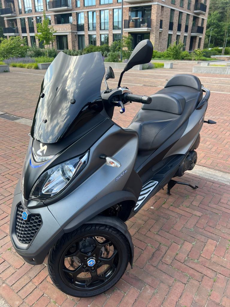 Piaggio 2017 MP3 500 LT SPORT AKRAPOVIC, Ophalen, Benzine, Overige modellen