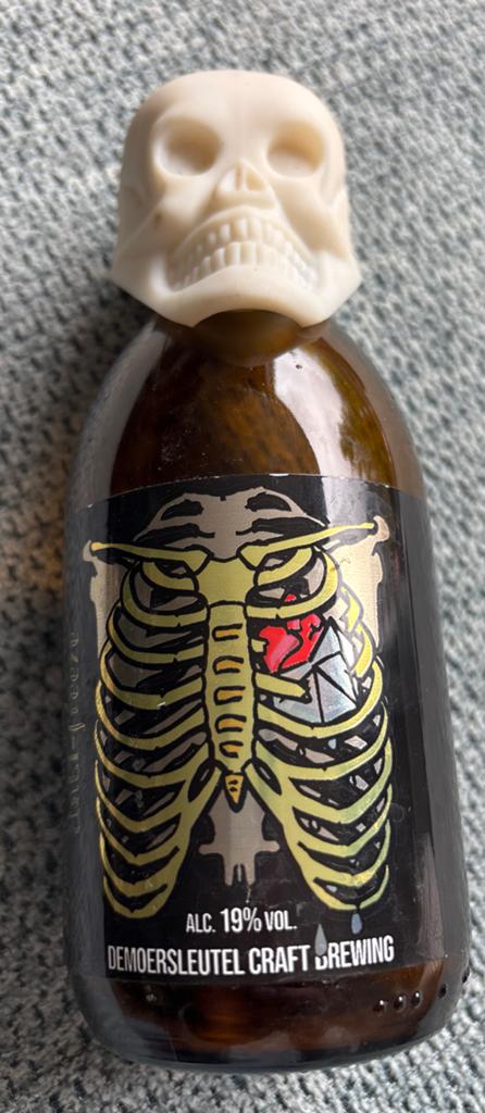 Leeg flesje moersleutel anti-freeze, Verzamelen, Biermerken, Ophalen of Verzenden, Flesje(s), Overige merken