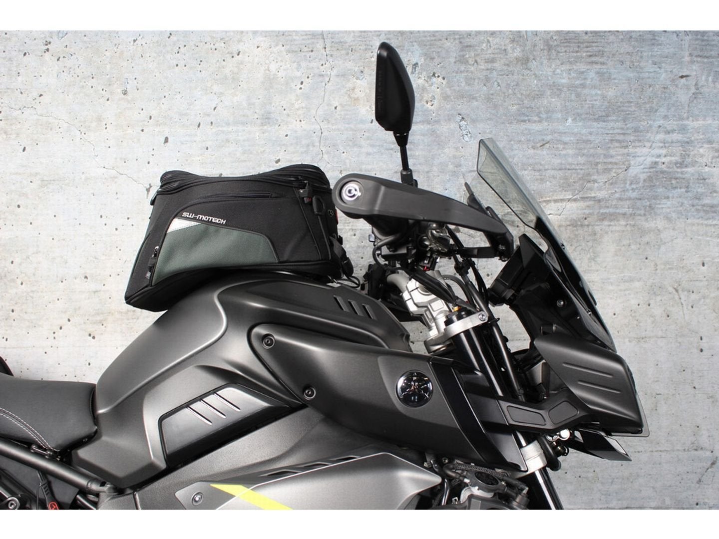 Yamaha MT 10 ABS Tourer Edition, 4 cilinders, Bedrijf, Onbekend, Meer dan 35 kW