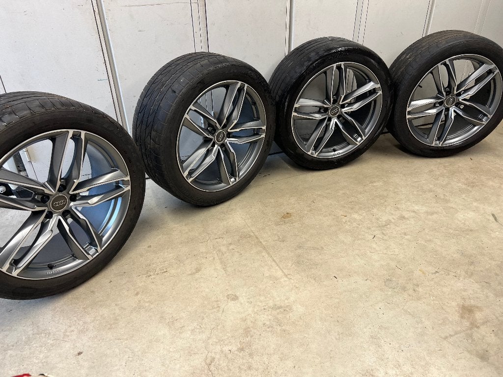 21 inch velgen met zomerbanden voor Audi Q7 E-tron, Auto-onderdelen, Ophalen, Gebruikt, 285 mm, Banden en Velgen