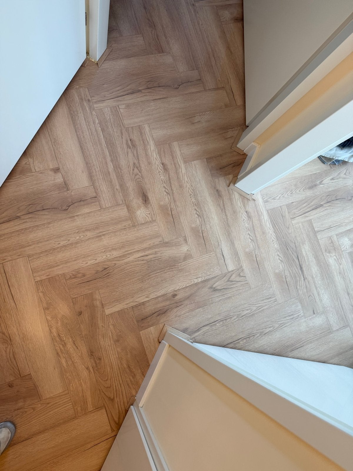 Laminaat vloer in visgraatpatroon, Ophalen, 50 tot 150 cm, Zo goed als nieuw, 10 m² of meer