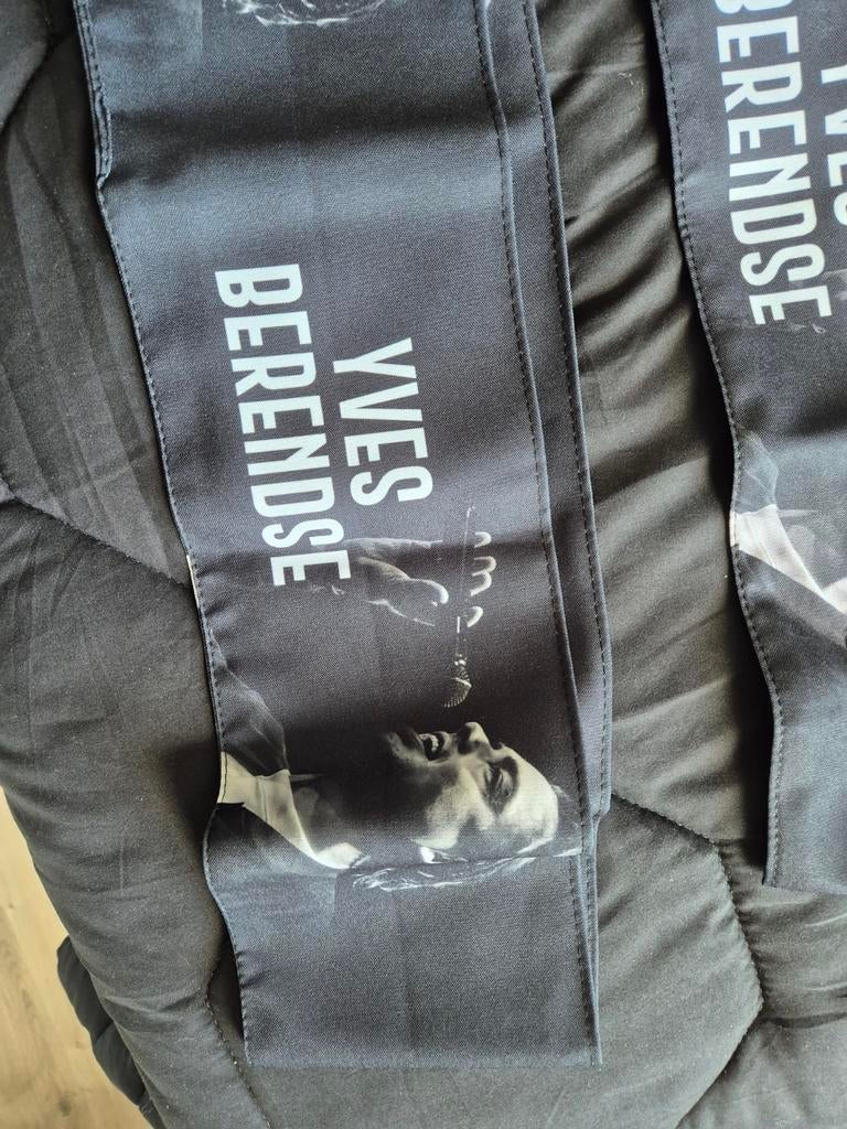 Yves Berendse Merchandise 3 sjaaltjes, Ophalen of Verzenden, Nieuw