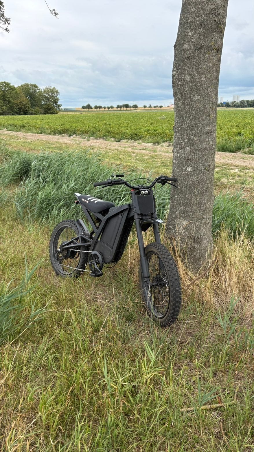 gt2000 custom +tuning, 7 versnellingen, Zo goed als nieuw, 1 cc, Ophalen