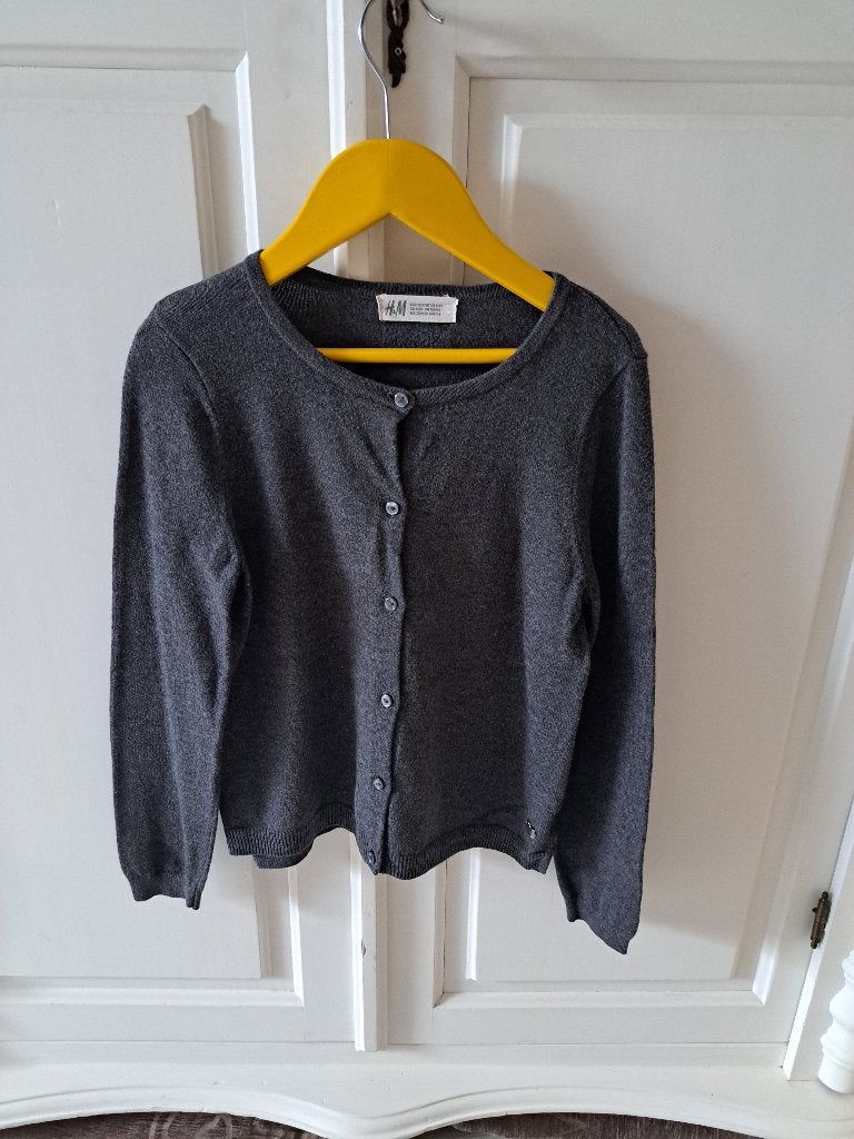 vestje (H&M) 122/128, Kinderen en Baby's, Kinderkleding | Maat 122, Gebruikt, Meisje, Trui of Vest, H&M
