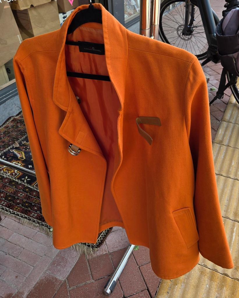Carolina Herrera Oranje Jasje - Maat L, Carolina Herrera, Maat 42/44 (L), Oranje, Ophalen of Verzenden