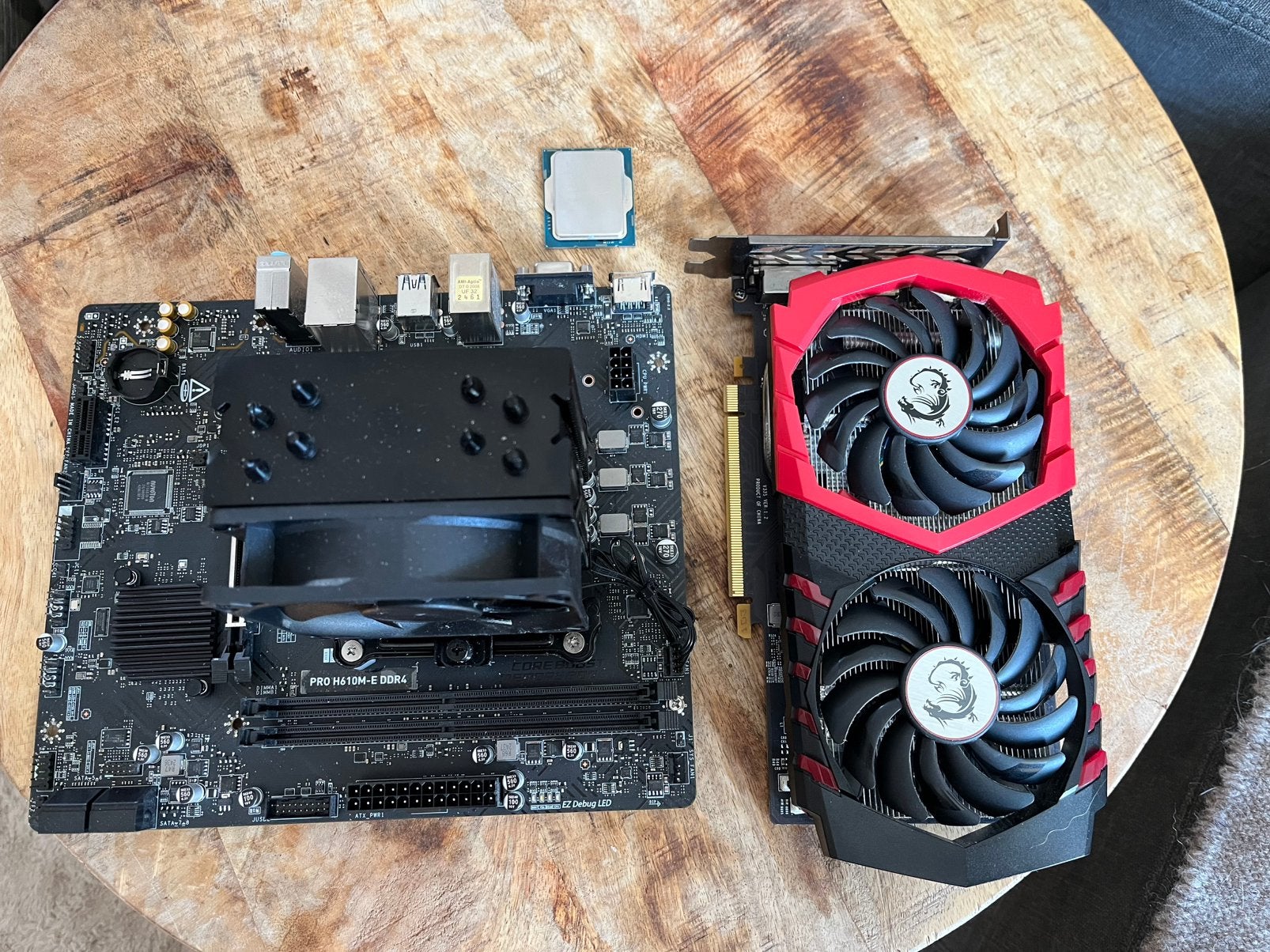 Pc onderdelen: GTX 1050, H610M-E, i5-12400, Computers en Software, Videokaarten, PCI-Express 3, Gebruikt, HDMI, Ophalen of Verzenden