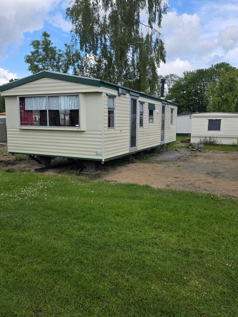 Ruime stacaravan met puntdak op camping zoomland 9x3.60m, Caravans en Kamperen