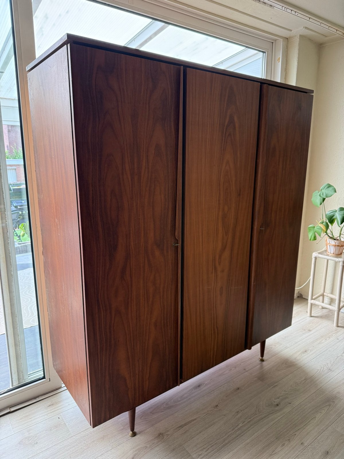 Vintage teakhouten kast, Huis en Inrichting, Kasten | Kledingkasten, Ophalen, Gebruikt, 100 tot 150 cm, Vintage