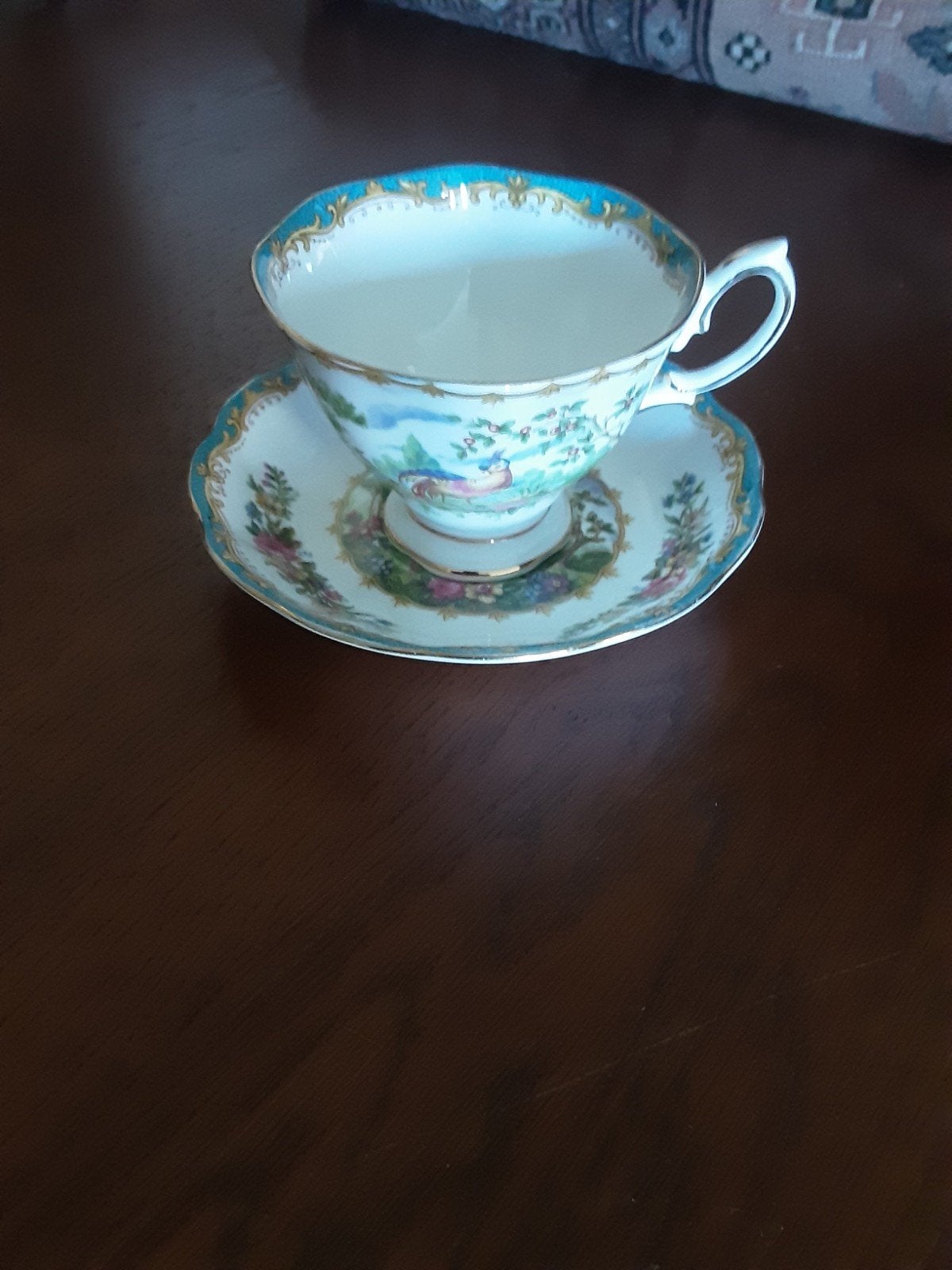 Royal Albert heren kop en schotel Chelsea Bird, Antiek en Kunst, Ophalen of Verzenden