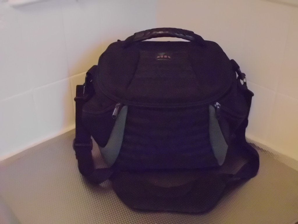 Gebruikte, nette KATA C-59 DSLR camera tas, Overige merken, Gebruikt, Opbergvakken, Ophalen of Verzenden