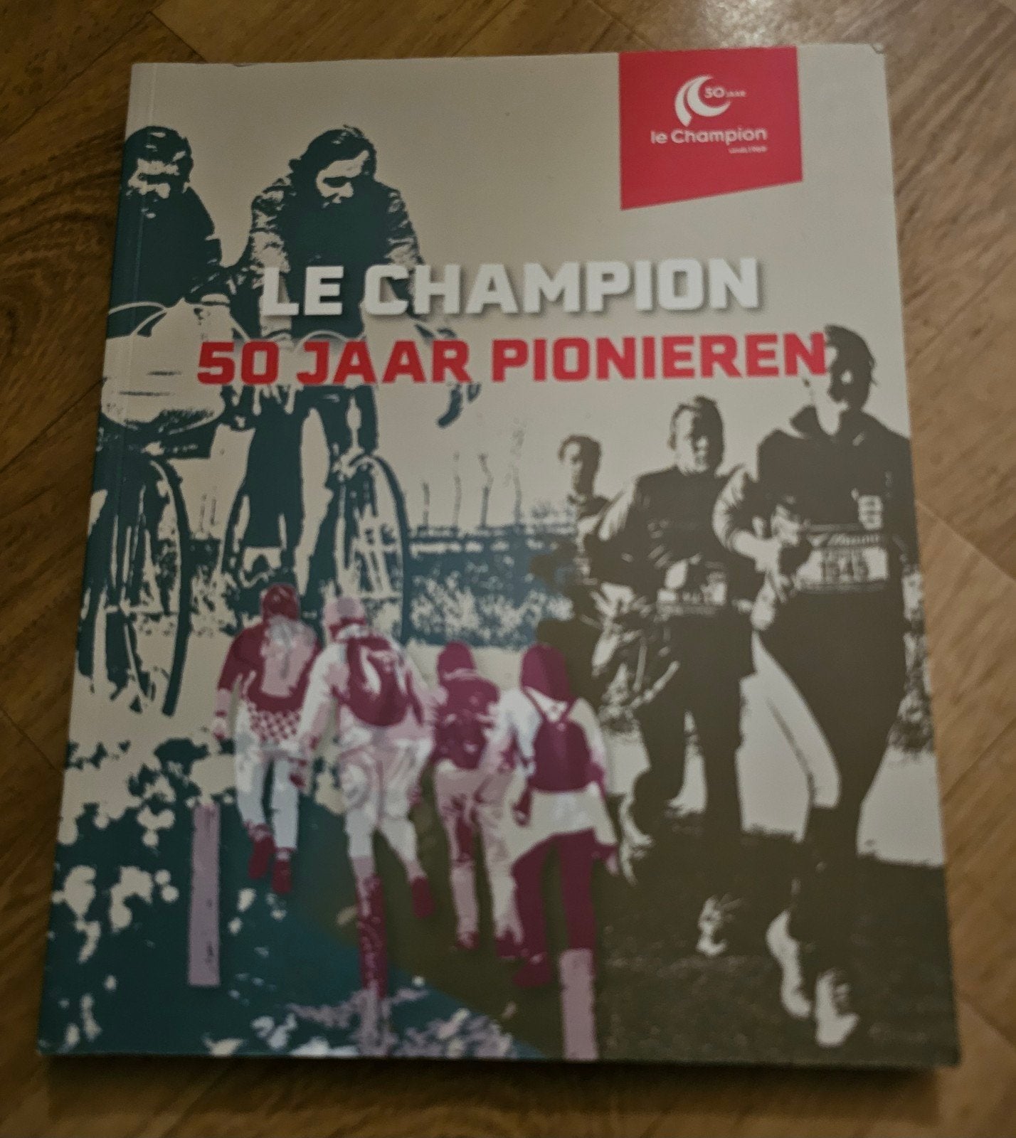Le Champion 50 Jaar Pioneren, Ophalen of Verzenden
