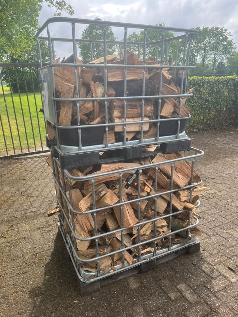 Mix Haardhout / kachelhout / brandhout eik, beuk en es., Tuin en Terras, Haardhout, Minder dan 3 m³, Ophalen, Eikenhout, Blokken