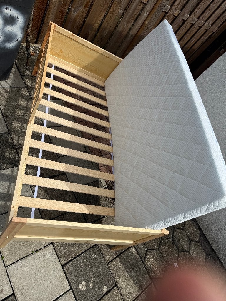 Gloednieuw kinderbed, massief houten bed, Kinderen en Baby's, Kinderkamer | Bedden, Ophalen of Verzenden, Nieuw, 180 cm of meer