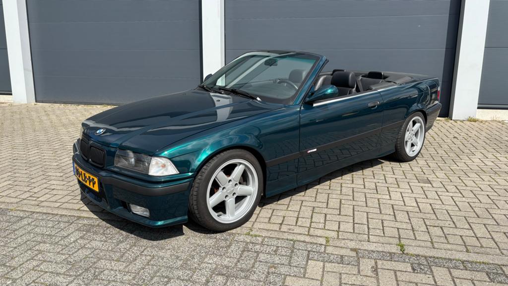 BMW 3-Serie 2.5 I 325 E36 Cabriolet 1993, Auto's, BMW, Achterwielaandrijving, Zwart, Leder, Handgeschakeld