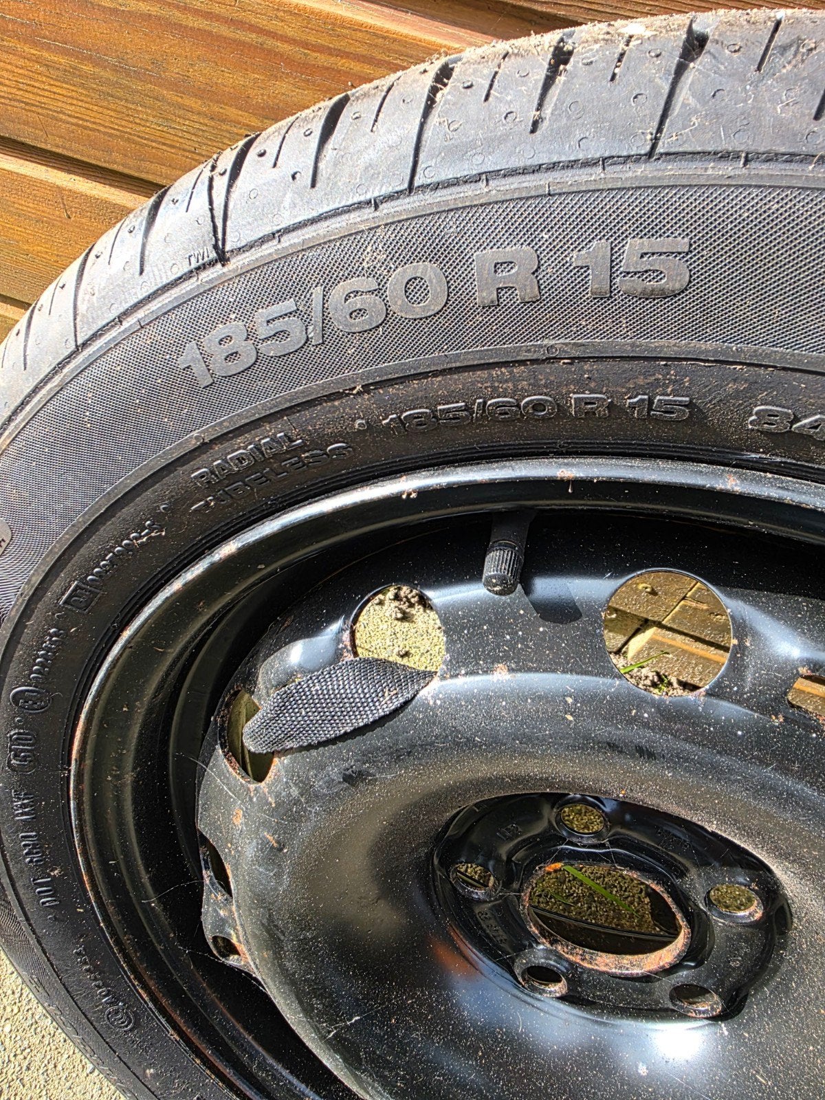 Continental 185/60 R15 zomerband op stalen velg, Ophalen of Verzenden, Nieuw