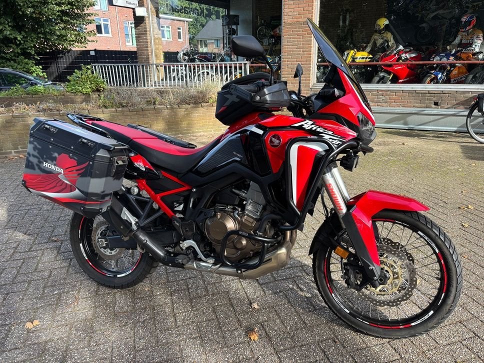 HONDA CRF 1100 L AFRICA TWIN 2021 12750 km ADVENTURE SPORTS, Motoren, 2 cilinders, HONDA, Bedrijf, Onbekend