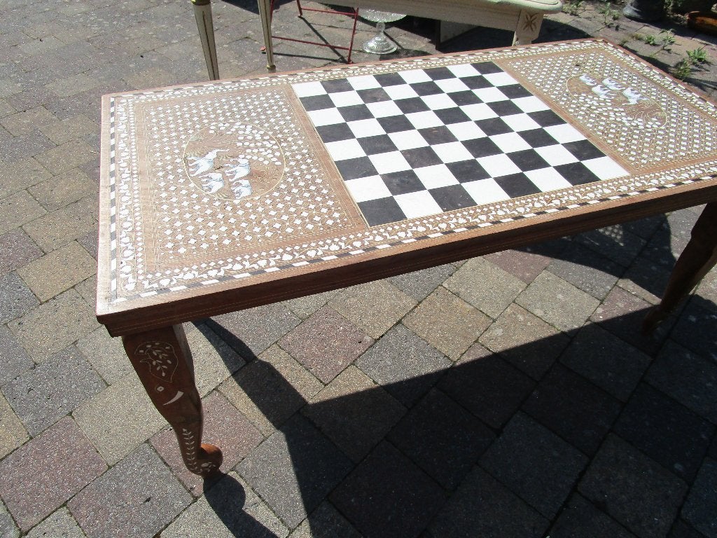 schaaktafel, salontafel olifantenpoten, Ophalen, Gebruikt