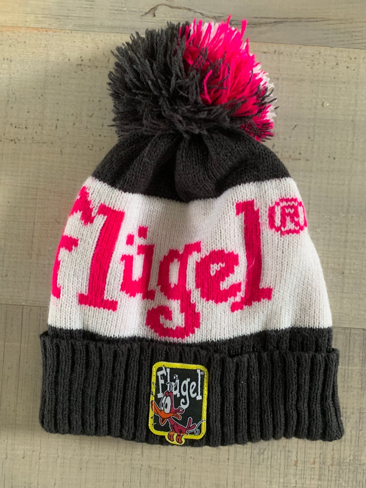 Flugel muts, Verzamelen, Ophalen of Verzenden, Zo goed als nieuw, Gebruiksvoorwerp
