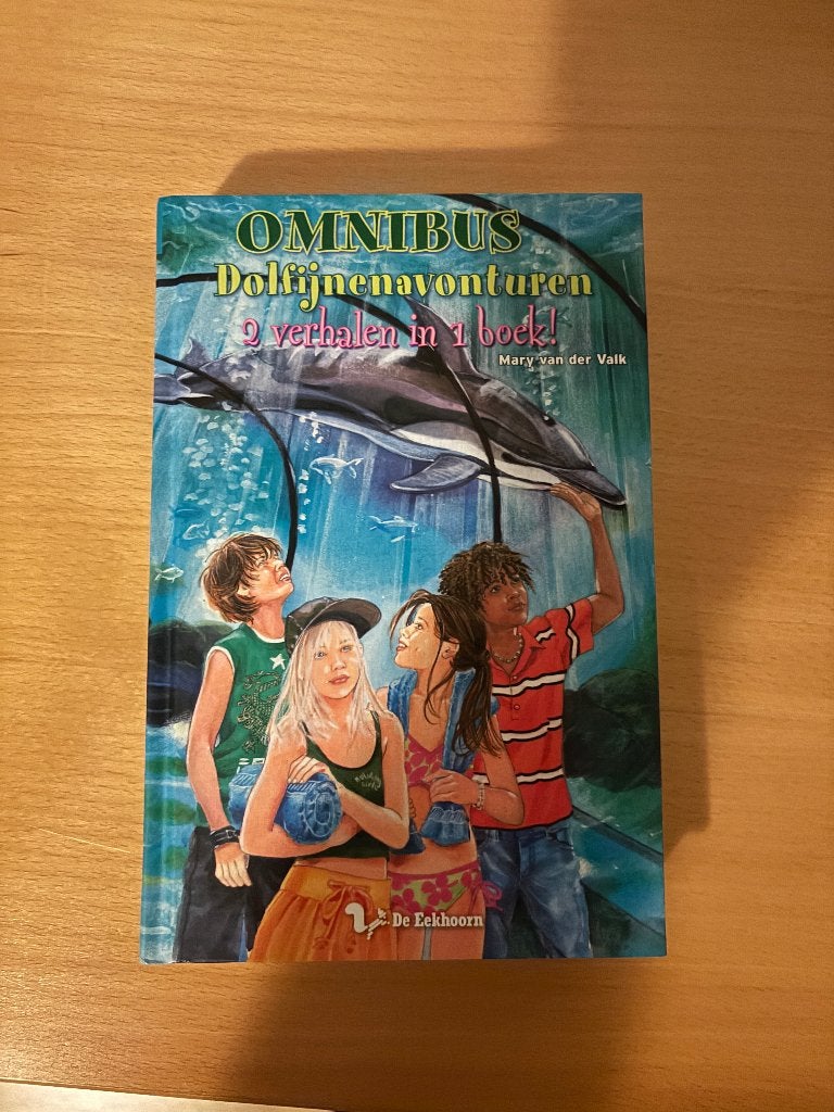 Dolfijnenavonturen omnibus 2in1 : red de dolfijn + Mexico., Boeken, Ophalen, Zo goed als nieuw, Mary van der Valk