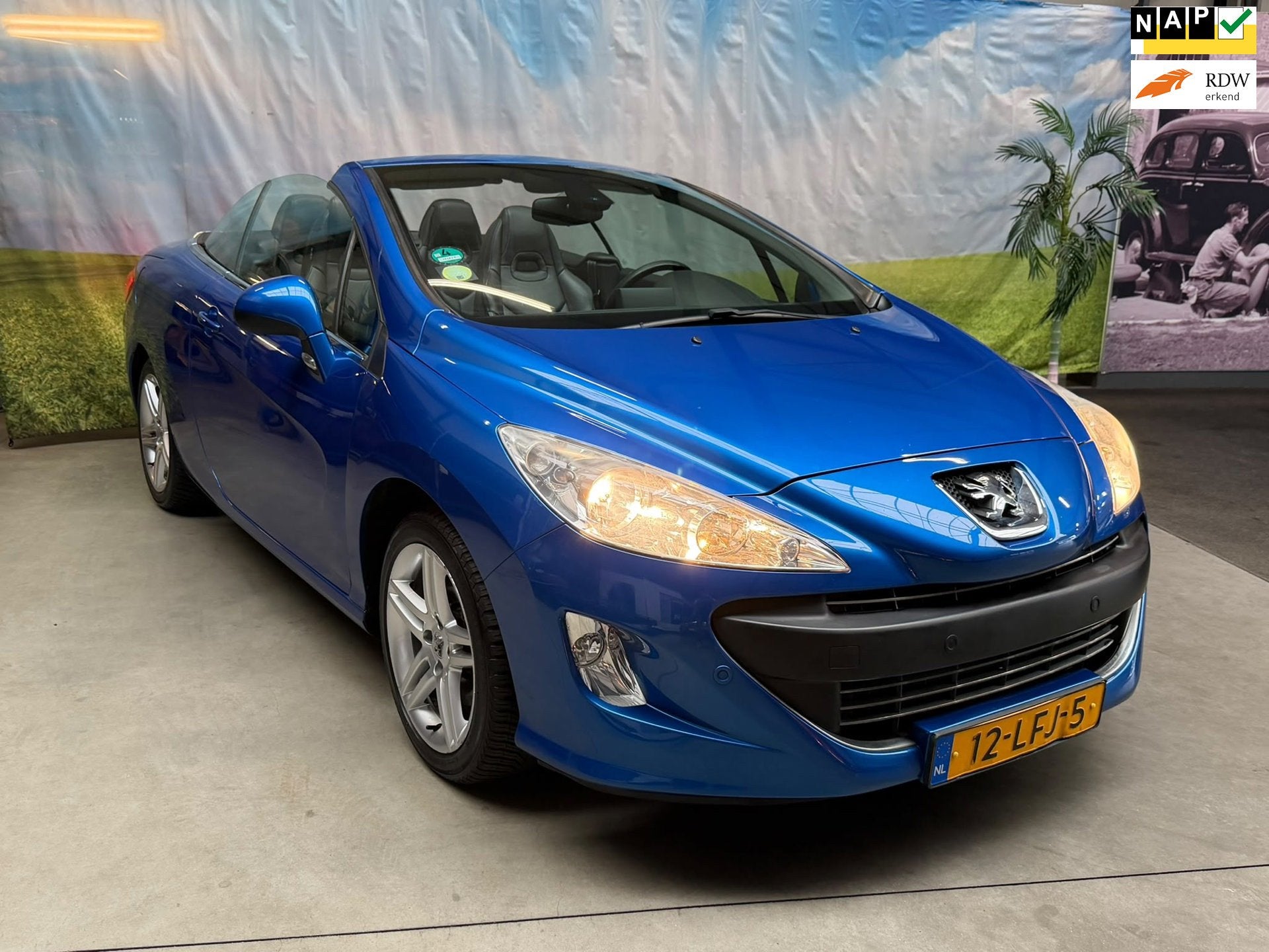 Peugeot 308 CC 1.6 THP Premiere nette frisse auto, Dealer onderhouden, 4 cilinders, Bedrijf, Handgeschakeld