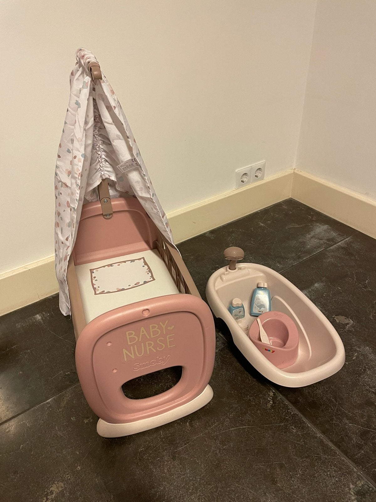 Baby Nurse Smoby wieg en badje voor babypop, Ophalen, Gebruikt, Babypop