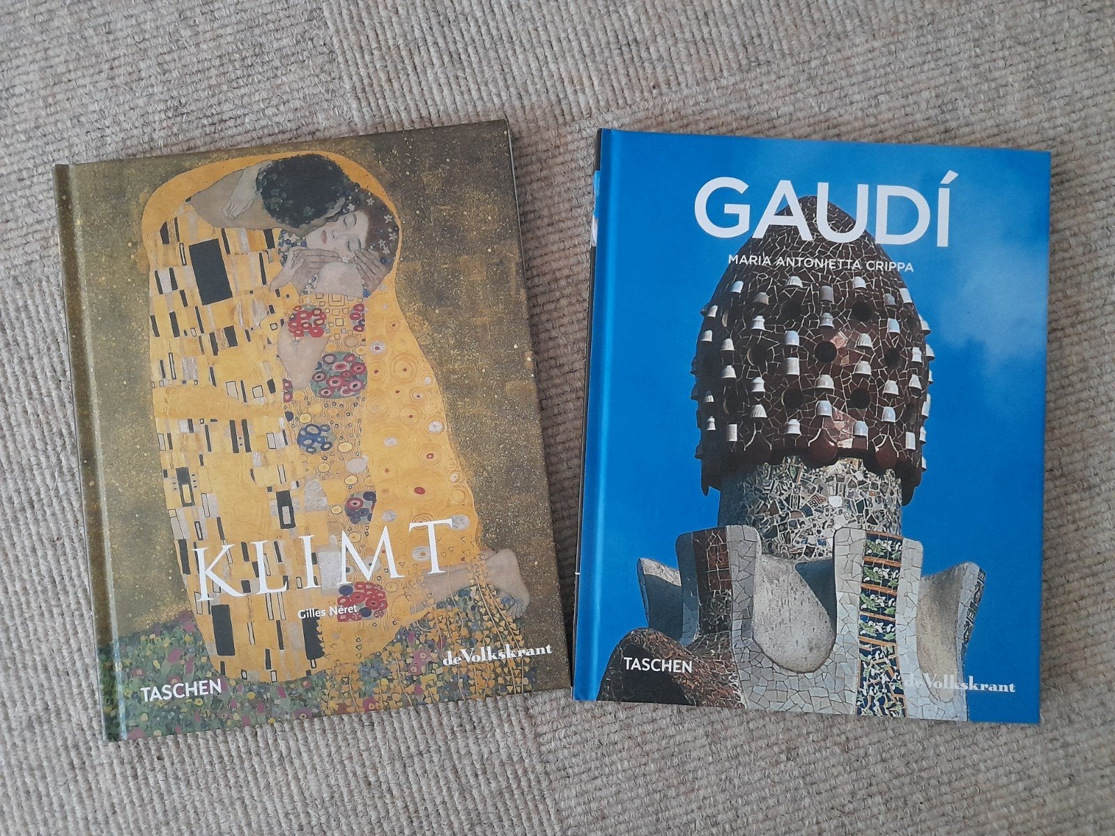Kunstboeken: Klimt en Gaudi (Taschen/de Volkskrant), Ophalen of Verzenden, Zo goed als nieuw, Overige onderwerpen