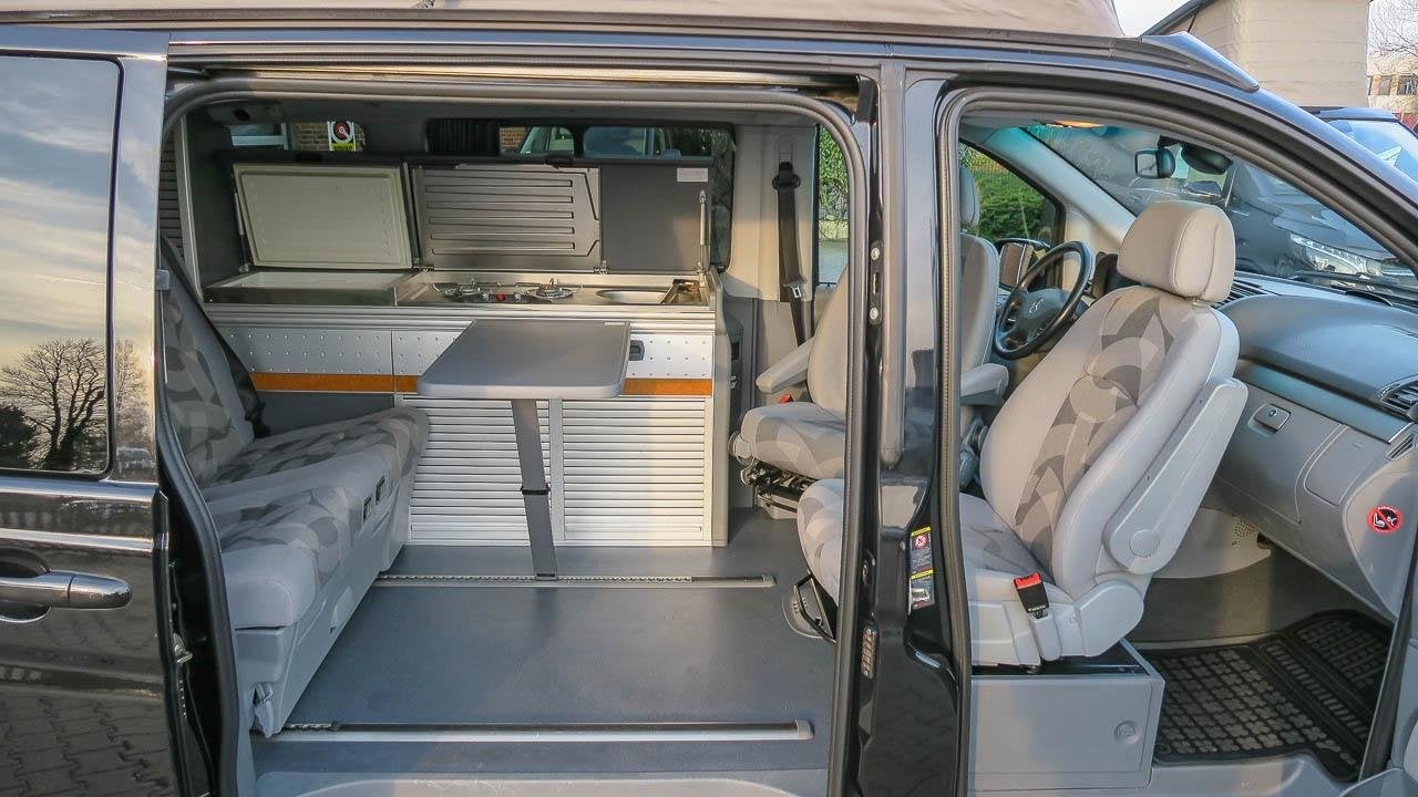 Mercedes-Benz Viano Westfalia Marco Polo 6-zitter, Automaat, Buscamper of Camperbus, Mercedes-Benz, Bedrijf