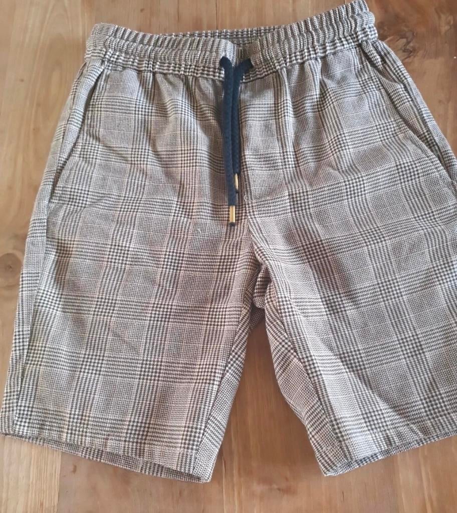 Only & Sons geruite korte broek, XS, Kleding | Heren, Broeken en Pantalons, Bruin, Ophalen of Verzenden, Gedragen, Maat 46 (S) of kleiner