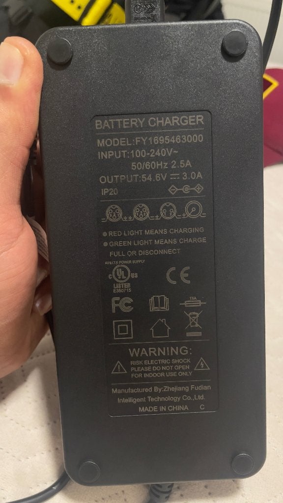 Battery charger, Ophalen of Verzenden, Nieuw