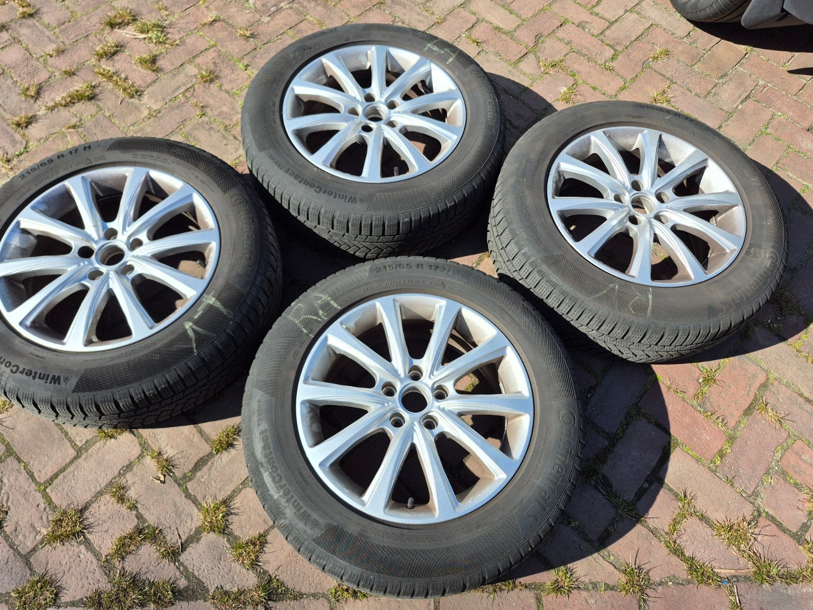 Continental Winterbanden op aluminium Velg 215/65 R17 H, Auto diversen, Ophalen, Gebruikt