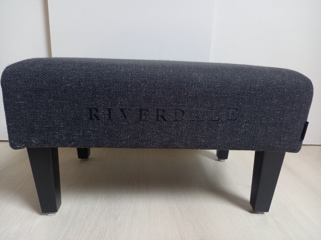 Riverdale zwart bouclé bankje, Minder dan 50 cm, Ophalen of Verzenden, Zo goed als nieuw, Stof