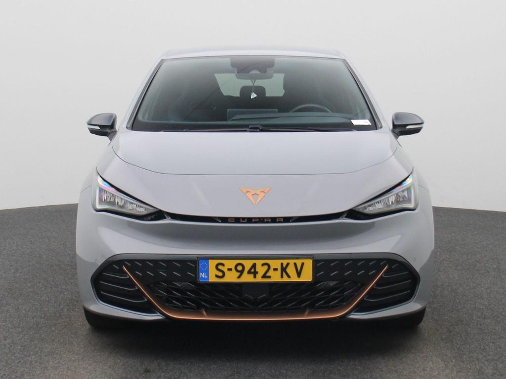 CUPRA Born Adrenaline 62 kWh | STOELVERWARMING | ACHTERUITRI, Auto's, Automaat, Gebruikt, Zwart, 1738 kg