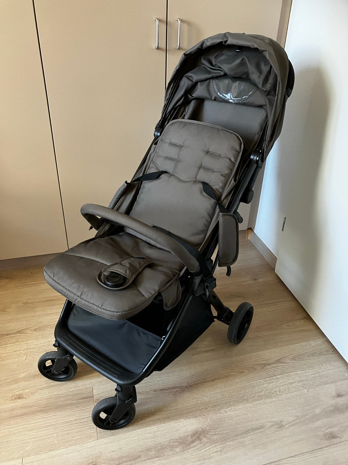 Compacte en opvouwbare buggy - Ideaal voor onderweg!, Ophalen, Gebruikt, Overige merken, Verstelbare rugleuning